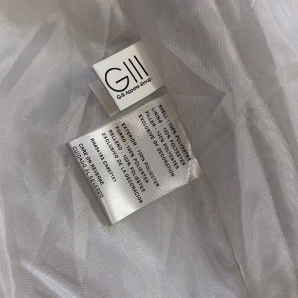 Titans Tennessee NFL White Navy Puffer Vest Women’s XL Football Sports Athlete - Picture 11 of 16